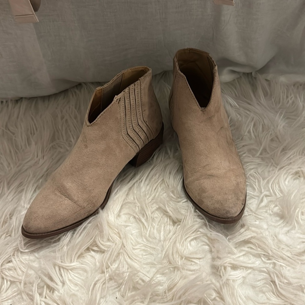 Brown boots